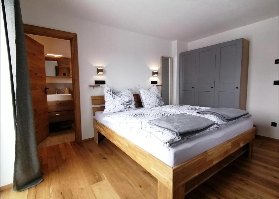 Apartment Sepp — 4-Star Luxury Hotel in Brixen Im Thale, Austria
