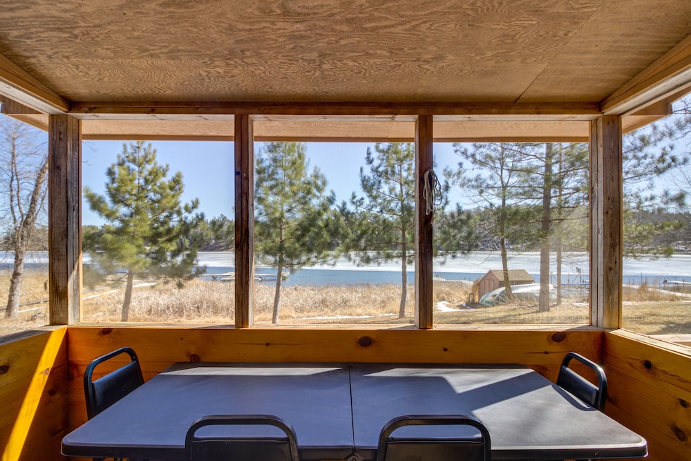 Dock & Resort Amenities: Park Rapids Cabin — hotel in Park Rapids
