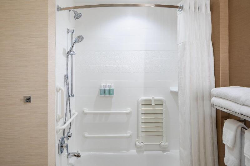 Fairfield Inn and Suites by Marriott Chillicothe - photo 61
