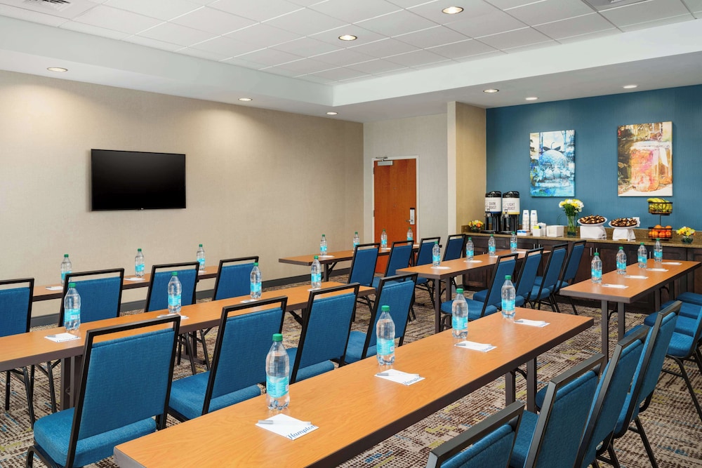 Hampton Inn by Hilton Plant City - photo 34