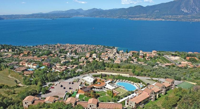 Le Torri Del Garda FamilySPA Resort in Torri Del Benaco, Italy