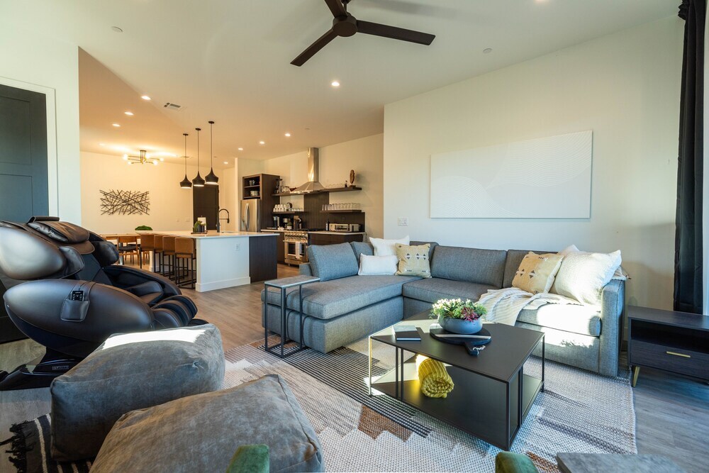 Residence 4 The Villas At Troon North — 4-Star Luxury Hotel in Scottsdale, United States