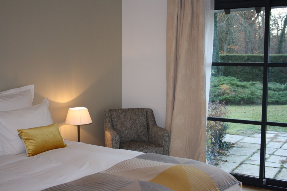 Les Enclos Bed and Breakfast — Lamorlaye — photo 4