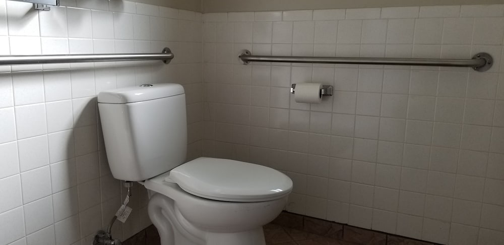 Days Inn & Suites by Wyndham Trinidad - photo 28
