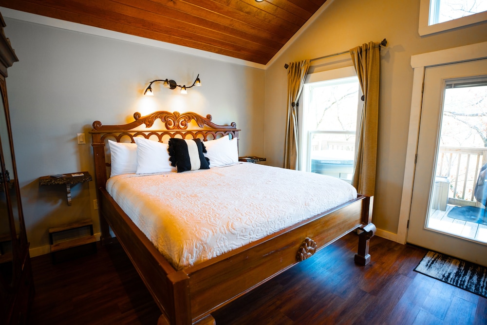 Starlight Haven Hot Springs - photo 84