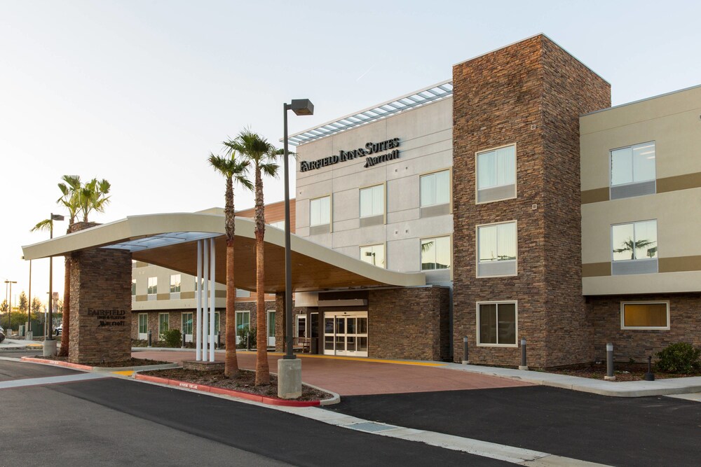 Fairfield Inn & Suites by Marriott Sacramento Folsom - photo 25