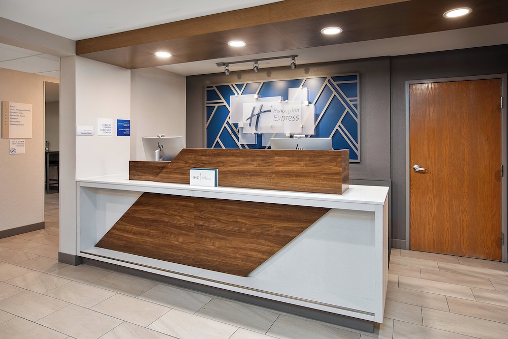 Holiday Inn Express Tuscola by IHG - photo 29