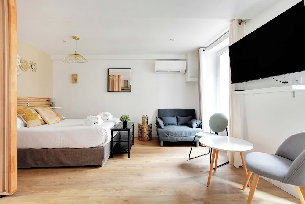 Lovely Studio for two Persons Sentier — Paris — photo 4