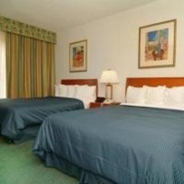 Clarion Suites Yuma - photo 3