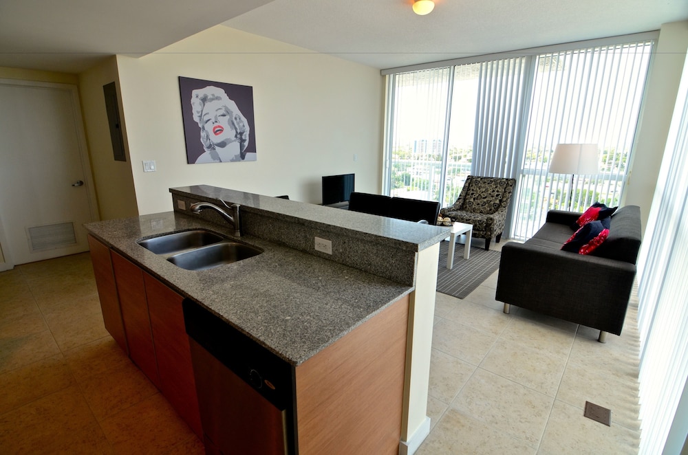 Riviera Luxury Living at River Oaks Marina and Tower - photo 14