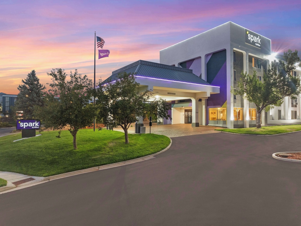 Spark by Hilton Colorado Springs I 25 Central - photo 32