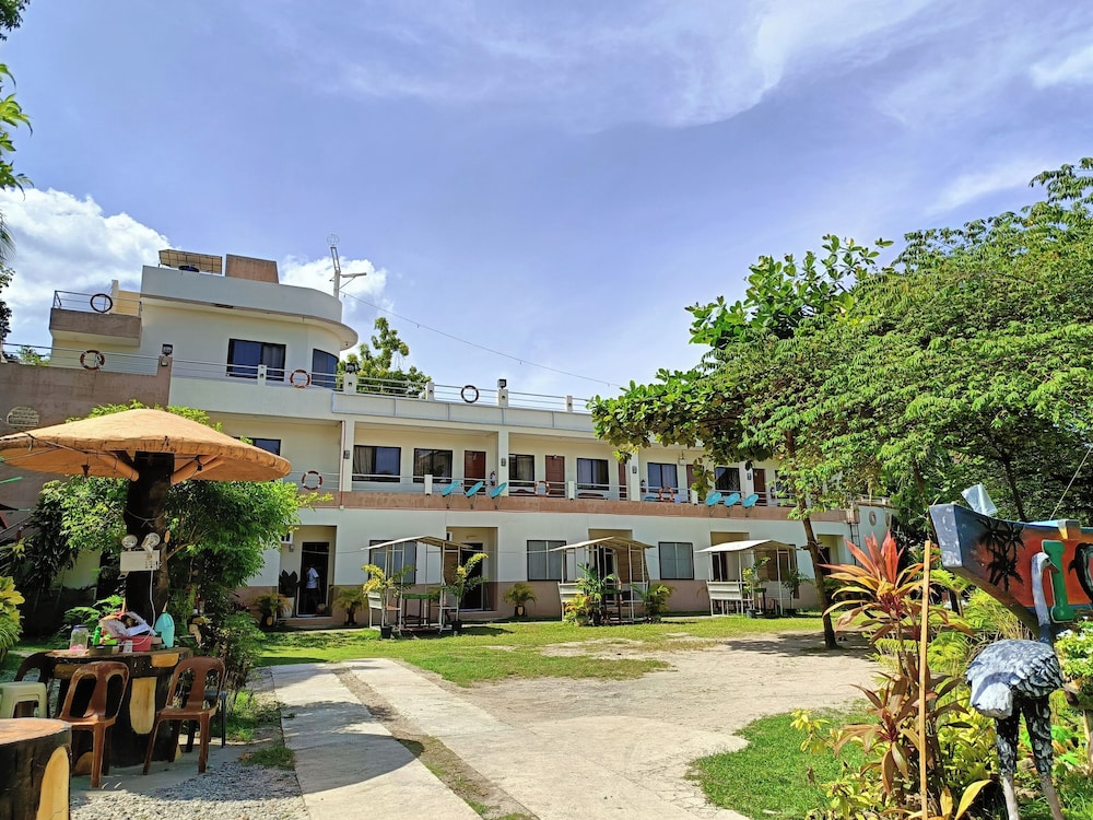 Allen Marie Shiphaus Powered by Cocotel in Santa Fe, Philippines