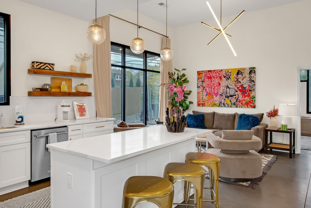 Music Row Duo — 4-Star Luxury Hotel in Nashville, United States