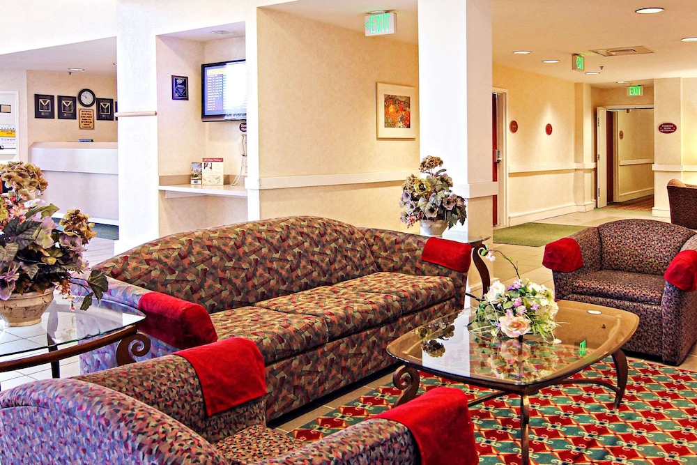 Sleep Inn & Suites BWI Airport - photo 30