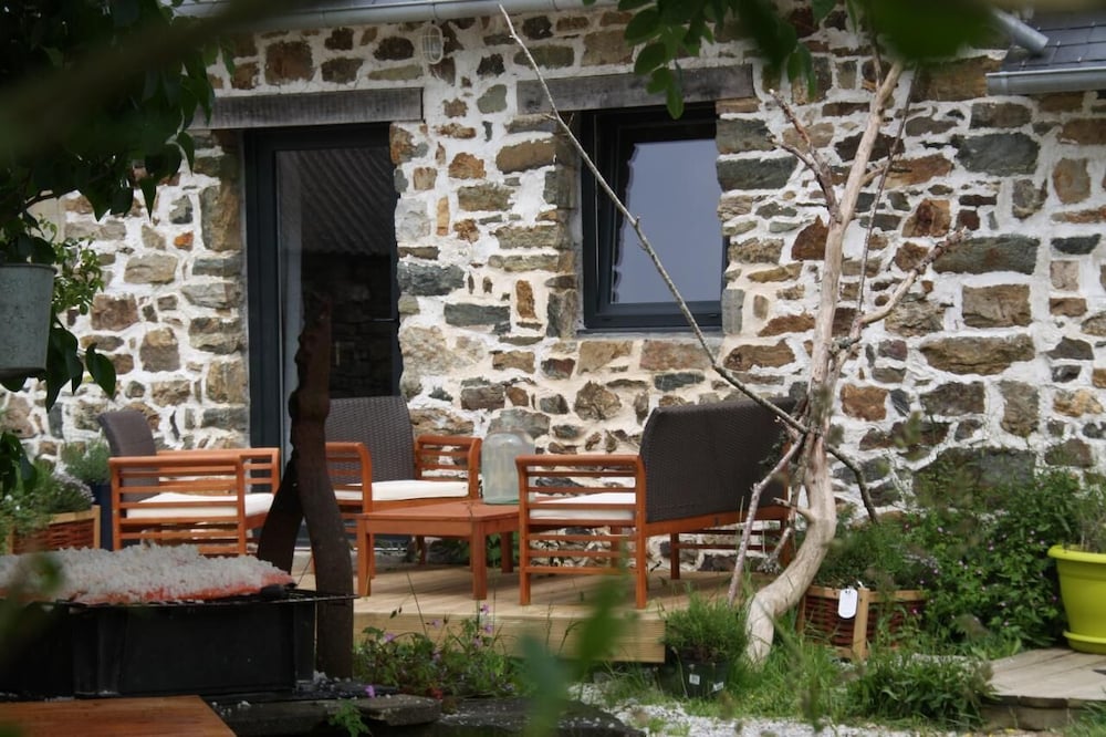 La Vieille Ferme — hotel in Crozon
