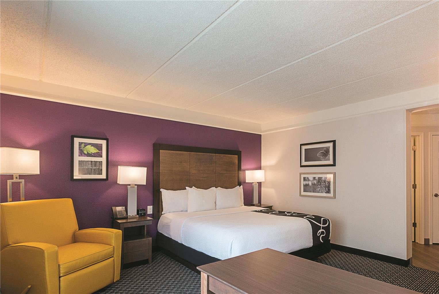La Quinta Inn & Suites by Wyndham Atlanta Alpharetta - photo 29
