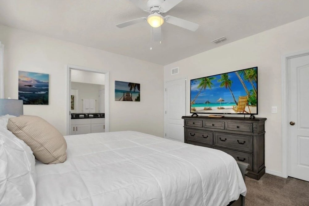 Luxury 6 Bed Private Pool Home In Solterra Resort 6 Bedroom Home by RedAwning - photo 10