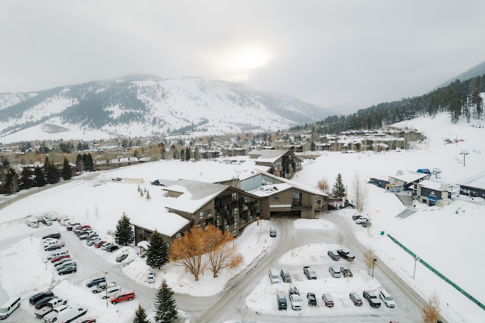 Snow King Resort Hotel & Luxury Residences - photo 122