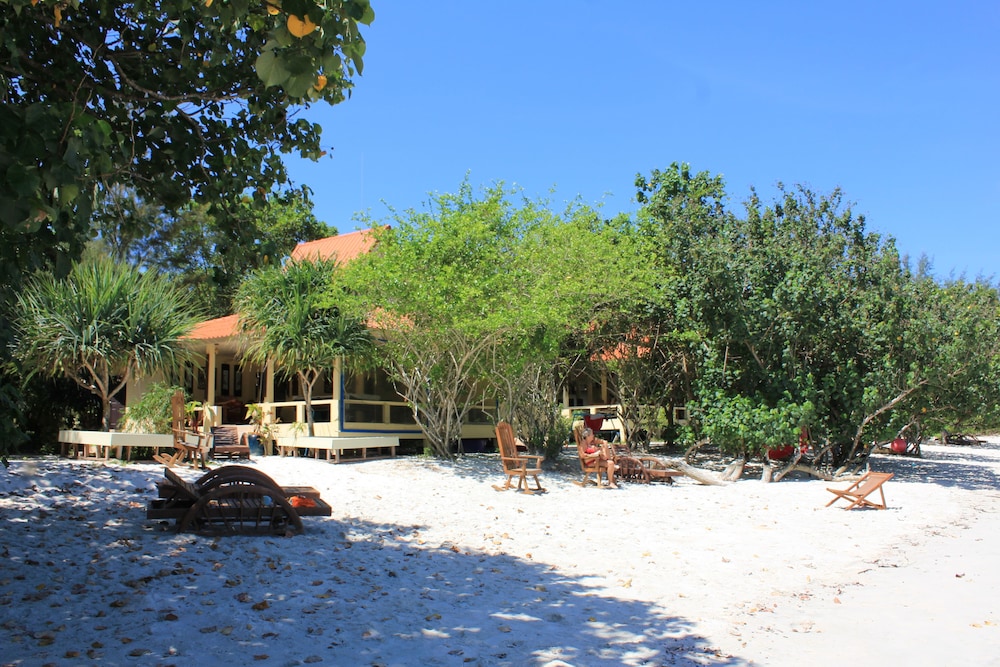 Buffalo Bay Vacation Club in Ranong, Thailand