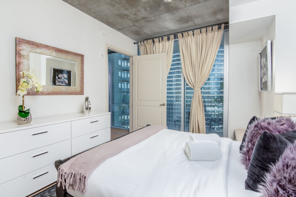 Chic Collection By Nohotel On 6Th Street - photo 13
