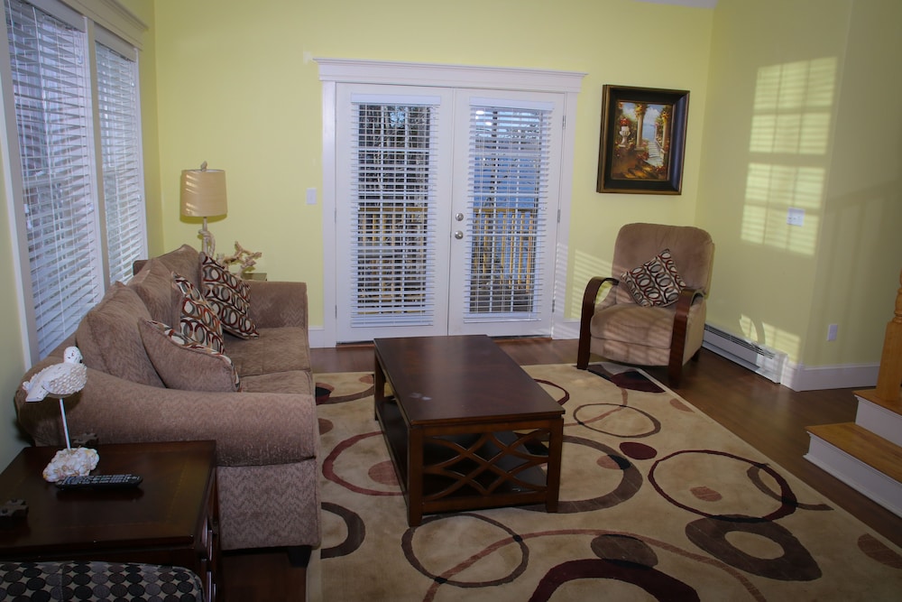 Sheepscot Harbour Village Resort - photo 188
