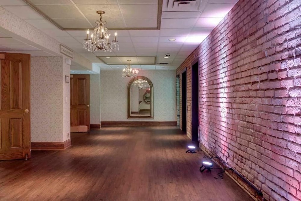Nicollet Island Inn - photo 36