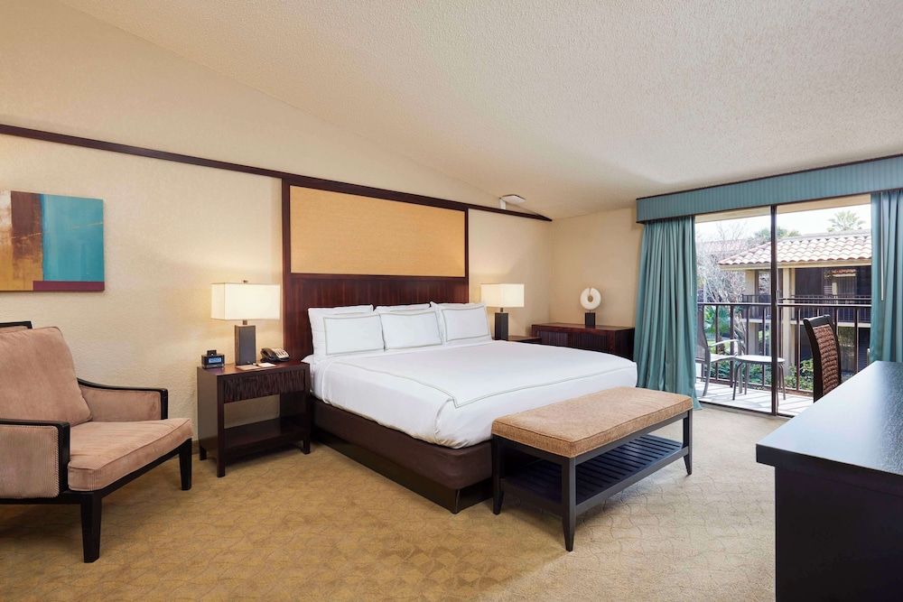 DoubleTree by Hilton Orlando Theme Park Resort - photo 6