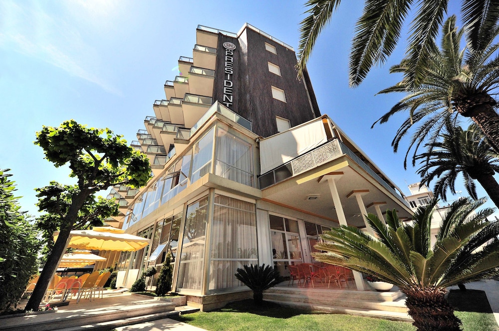 Hotel President - carbon neutral hotel in Alba Adriatica
