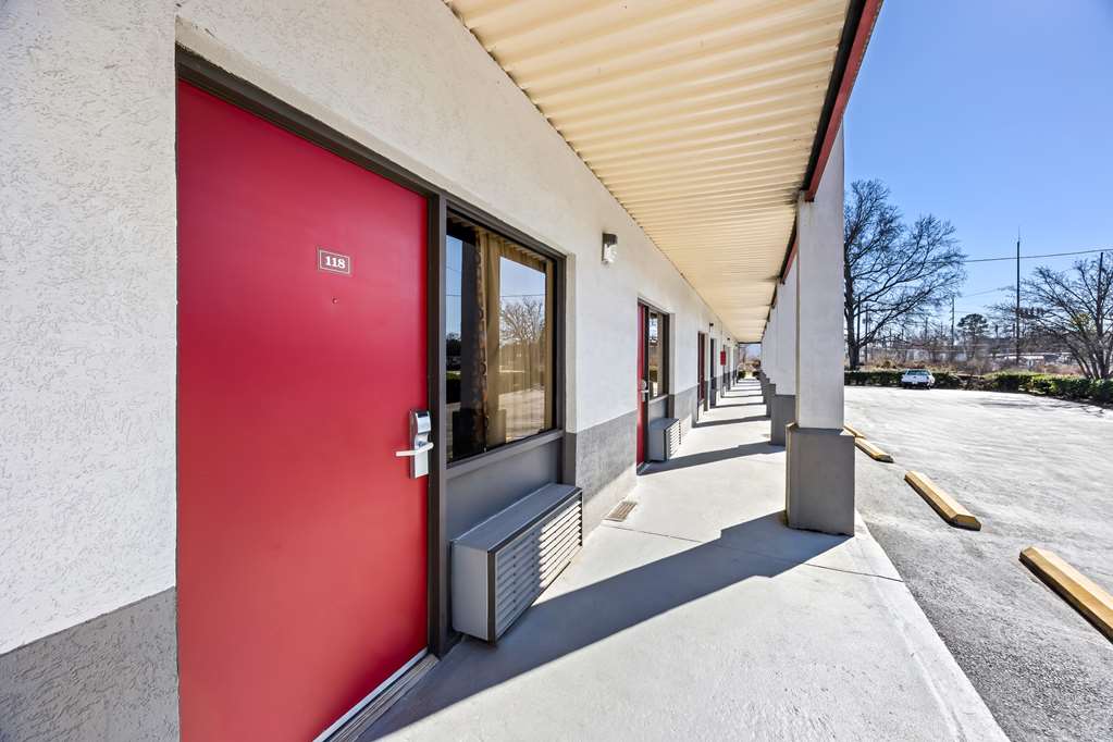 Americas Best Value Inn Ft. Jackson - photo 6