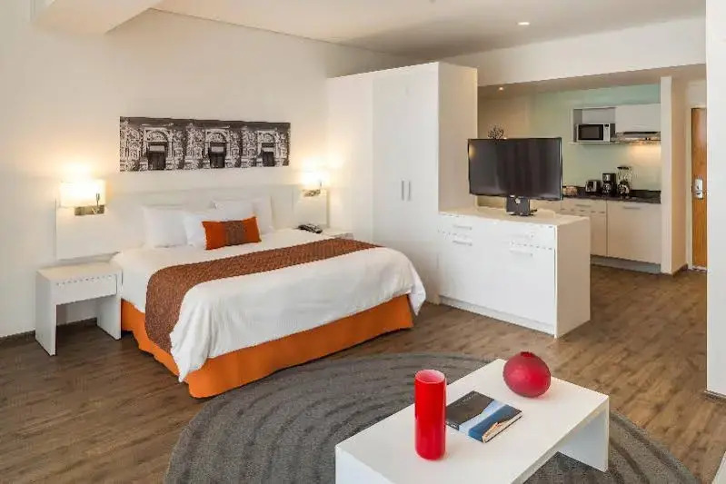 Camino Real Hotel & Suites Puebla