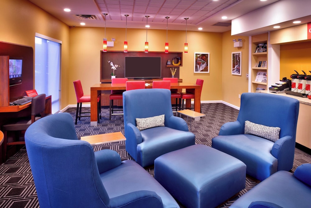 TownePlace Suites Missoula - photo 5