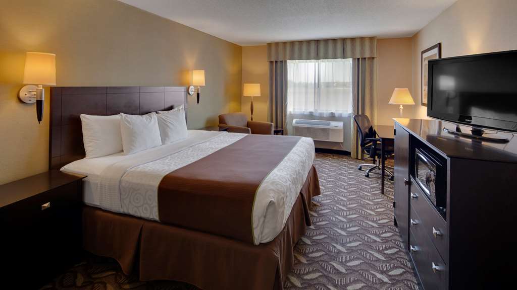 Best Western Pontiac Inn - photo 3