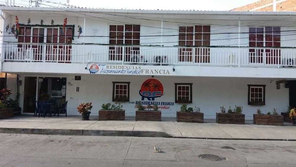 Francia - last minute hotel in San Andres