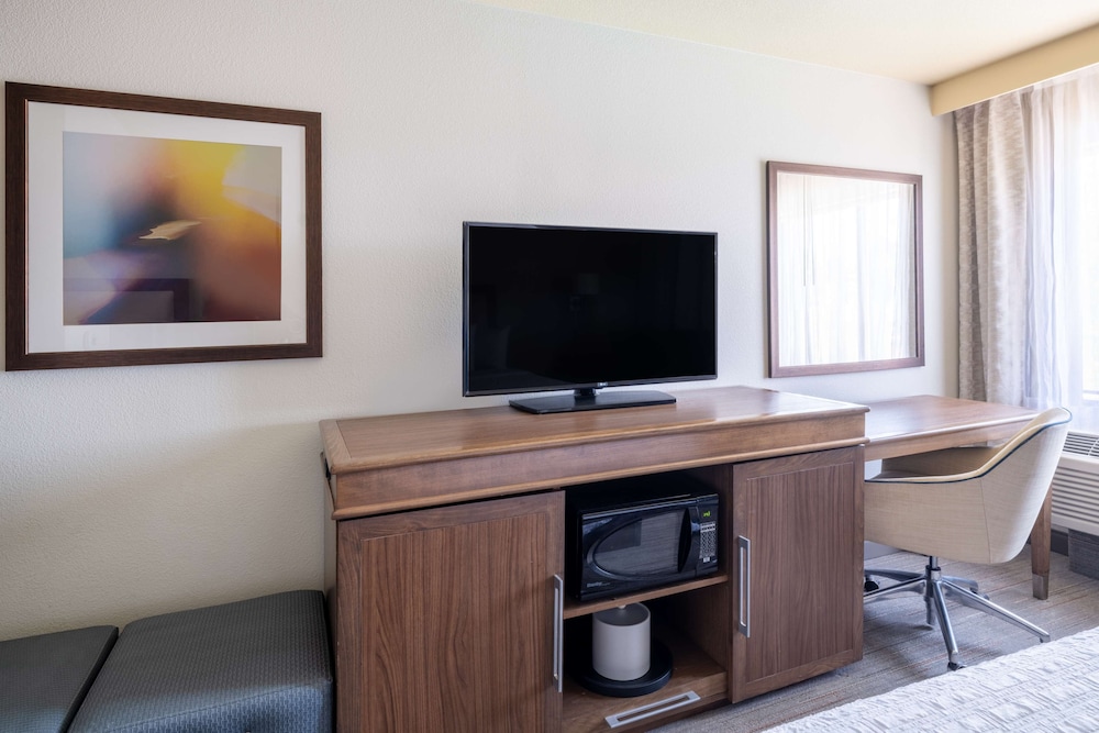 Hampton Inn by Hilton Irvine East Lake Forest - photo 6