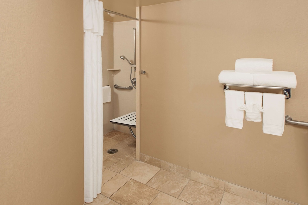 Homewood Suites by Hilton Indianapolis Keystone Crossing - photo 18