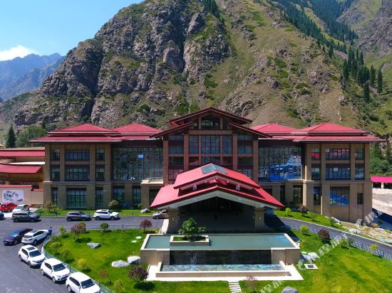 Xinjiang Heavenly Holy Spring Resort Hotel in Shawan, People's Republic of China