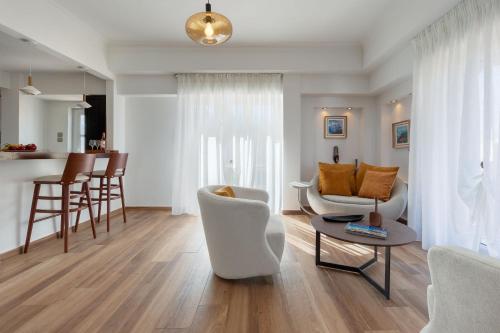 Kolonaki Suite with Panoramic View — 4-Star Luxury Hotel in Athens, Greece