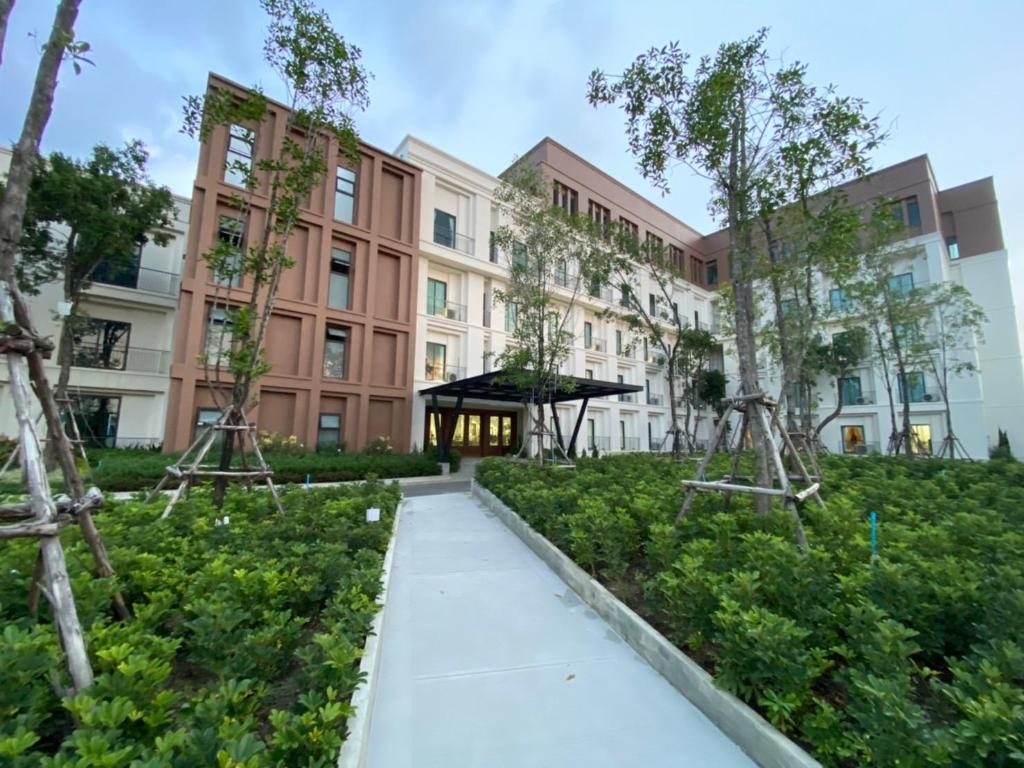 Suphorn Grand Hotel — hotel in Ang Thong
