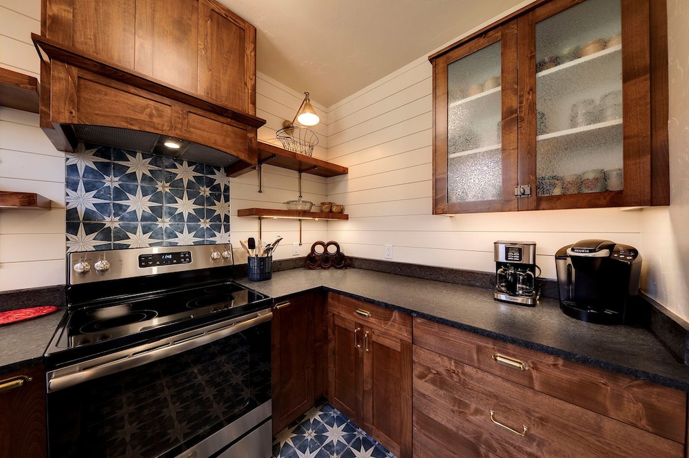 Cali Cochitta Vacation Rentals - photo 31