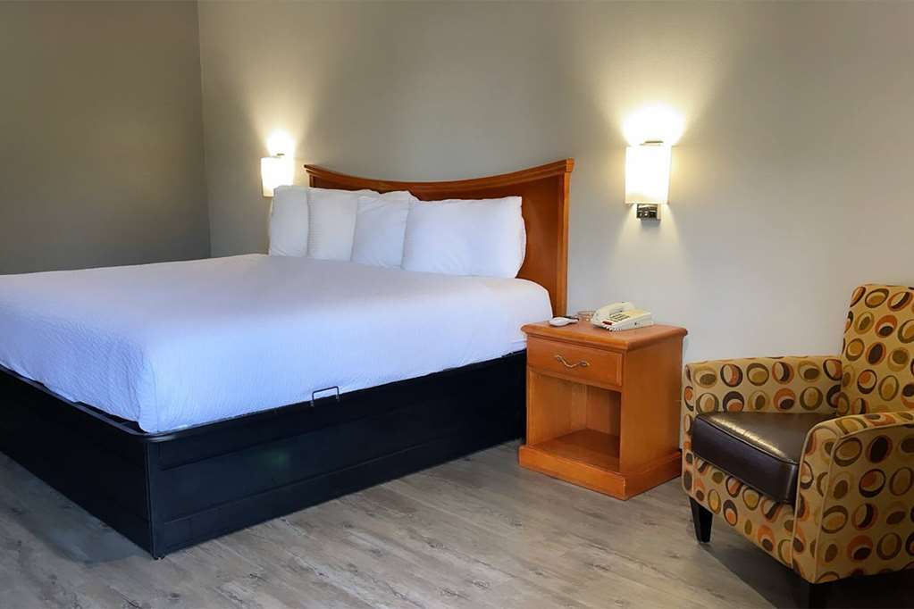 Days Inn by Wyndham North Little Rock Maumelle - photo 18