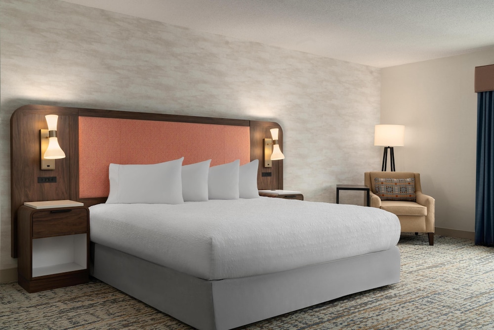 Hampton Inn & Suites Newport Middletown - photo 15