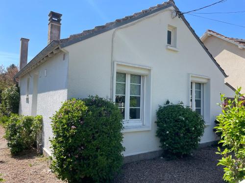 La Dubonnette — hotel in La Ferte-Saint-Aubin