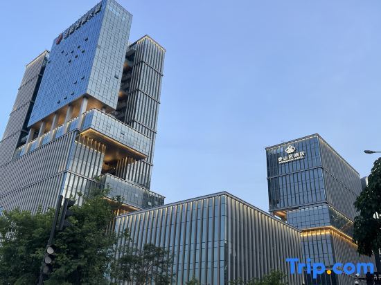 Zhuhai Hongsanyi Hotel — 4-Star Luxury Hotel in Zhuhai, People's Republic of China