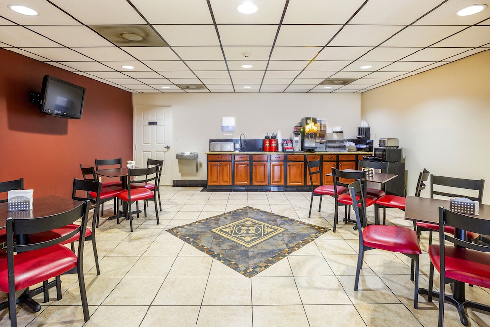 Oyo Hotel Lsu - photo 24
