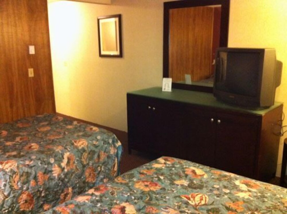 Loyalty Inn Pasco - photo 7