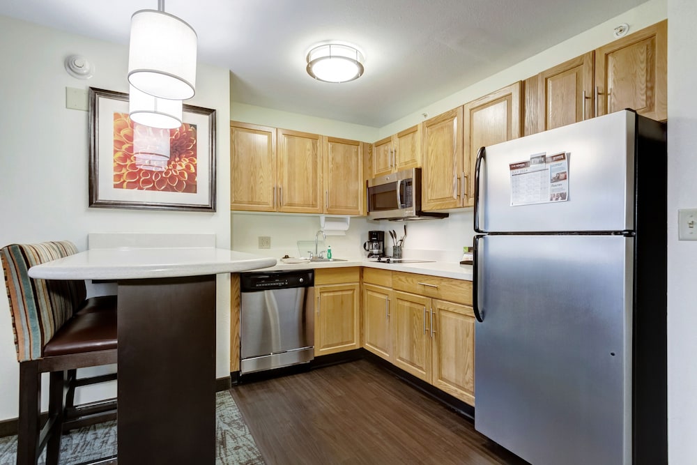 Staybridge Suites O'Fallon Chesterfield by IHG - photo 39