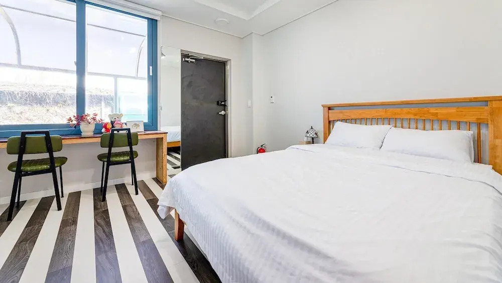 Jeju Rindo Pension — 4-Star Luxury Hotel in Jeju City, South Korea