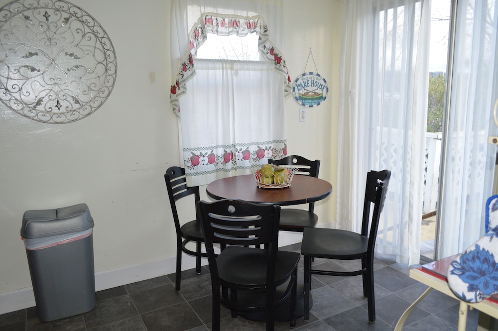 Blue Fish Cove Resort - photo 5