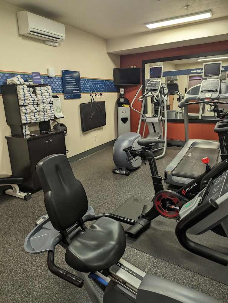 Hampton Inn Helena - photo 18