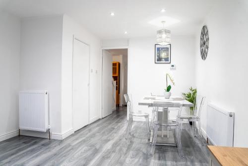 Karazo LTD Luxurious contractor friendly 2 bed in Croydon — Croydon — photo 4